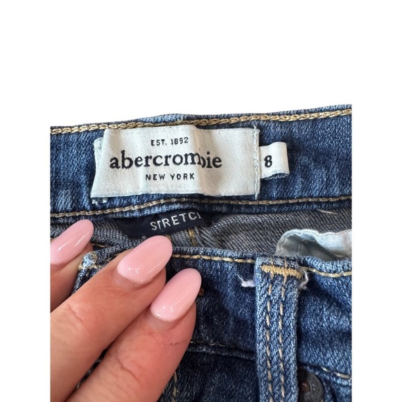 Abercrombie Kids Denim Jean Shorts Stretch Blue Distressed Girls Size 8 - Picture 3 of 5